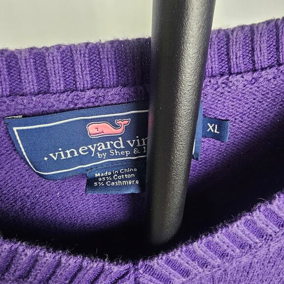 Vineyard Vines Whale Logo Sweater Cotton Cashmere XL Purple V-Neck - Picture 3 of 4
